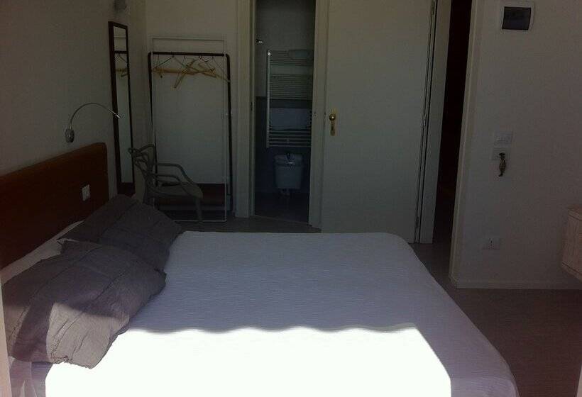 پانسیون Al Mare