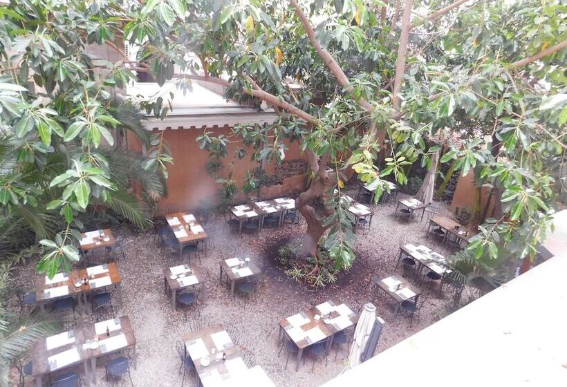 پانسیون Corte Dei Medici  Palace