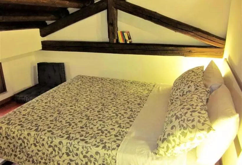 پانسیون Icalderai