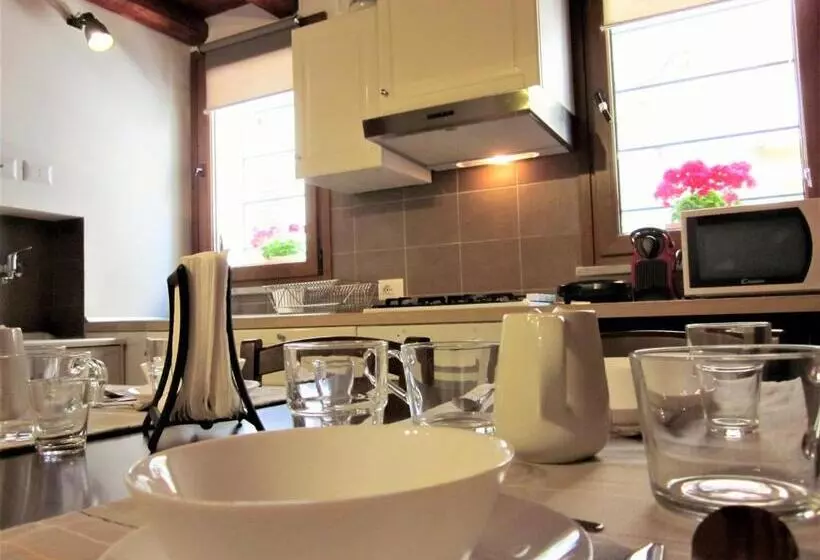 پانسیون Icalderai