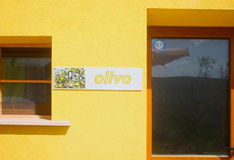 Agriturismo La Stradaccia