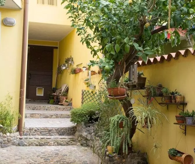 B&b Annalu