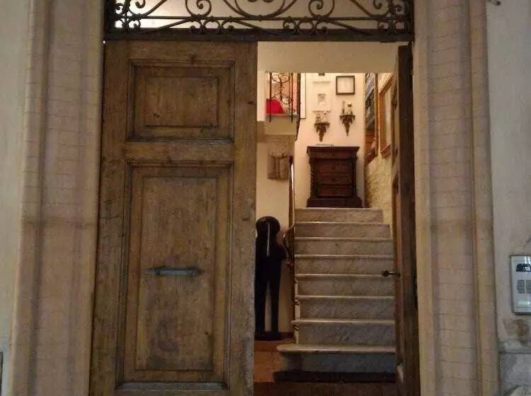 Aamiaismajoitus (B&B) La Dea Fortuna