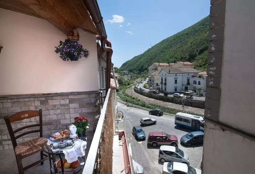 Aamiaismajoitus (B&B) La Stella Del Sud