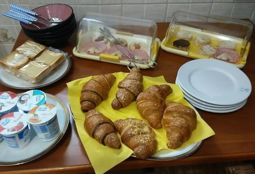 Aamiaismajoitus (B&B) La Stella Del Sud