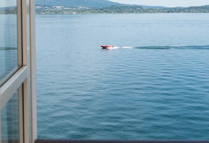 צימר Lake Maggiore Dependance