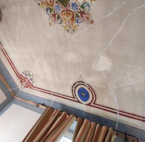 Nocleg ze śniadaniem Residence Via Benamati