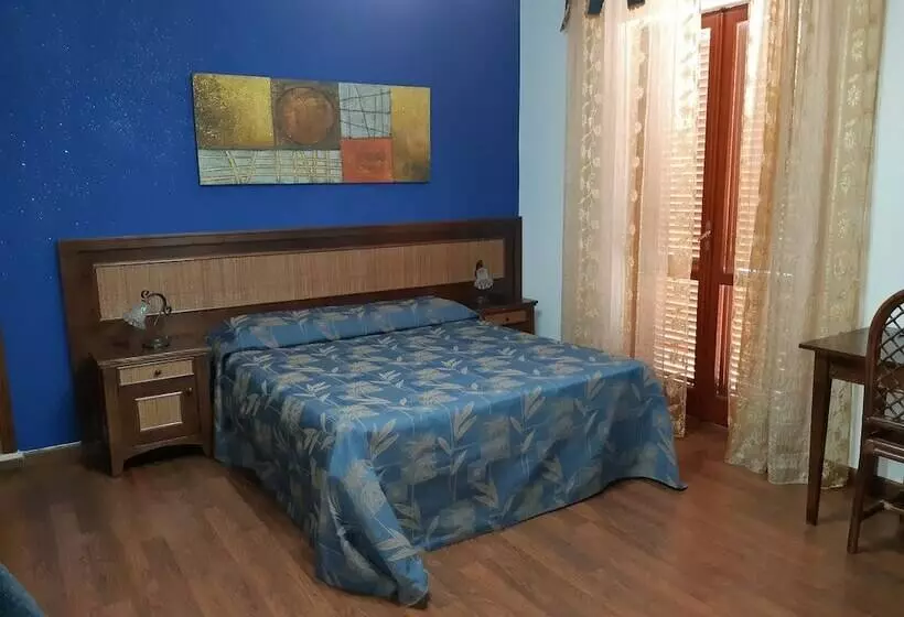 ペンション Bed And Breakfast Coral Blue