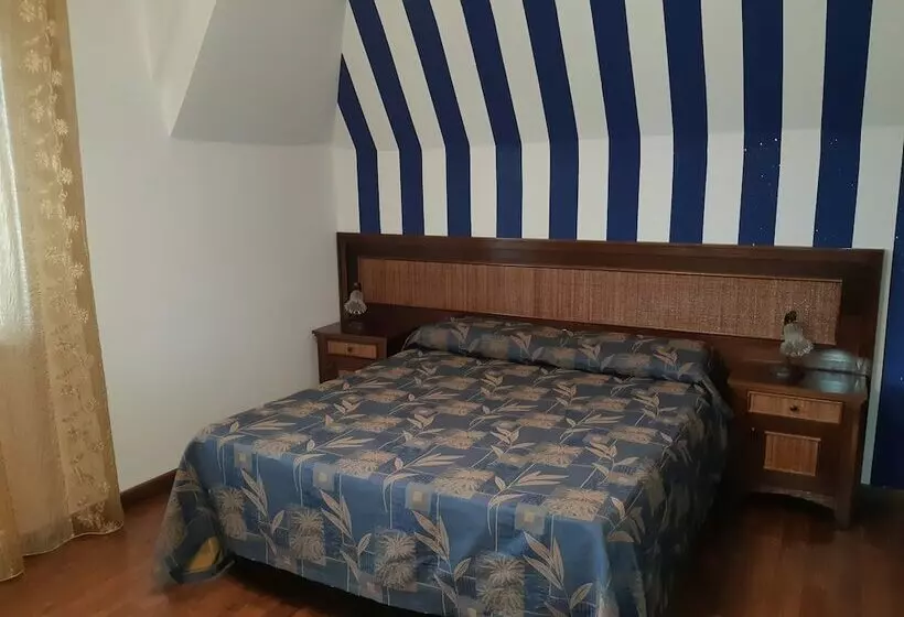 ペンション Bed And Breakfast Coral Blue