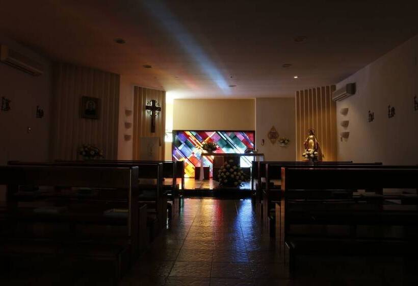 פנסיון San Vincenzo Resort