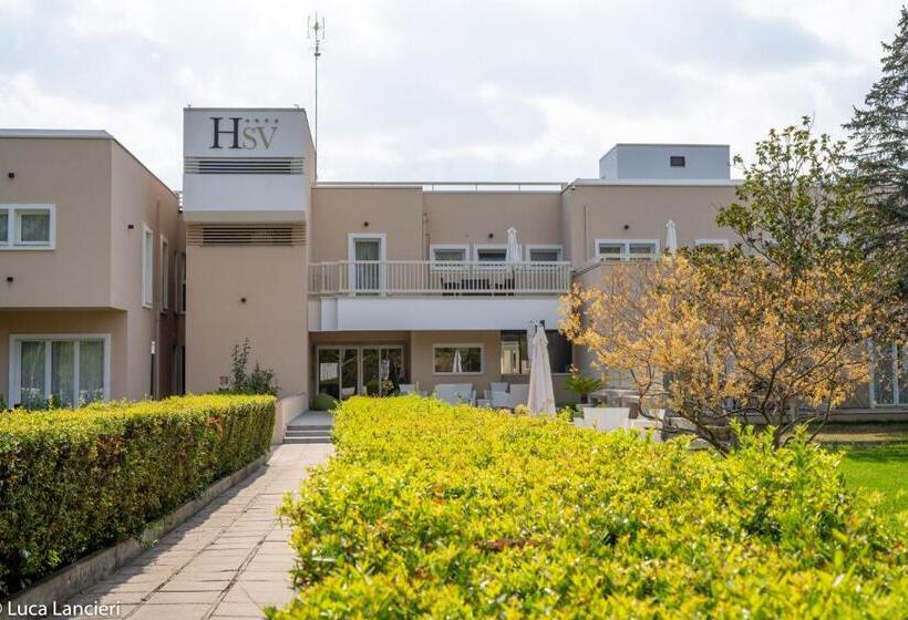 פנסיון San Vincenzo Resort