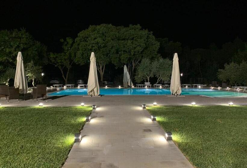 פנסיון San Vincenzo Resort