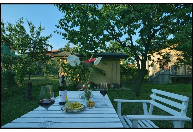 Waobab   We Are One B&b