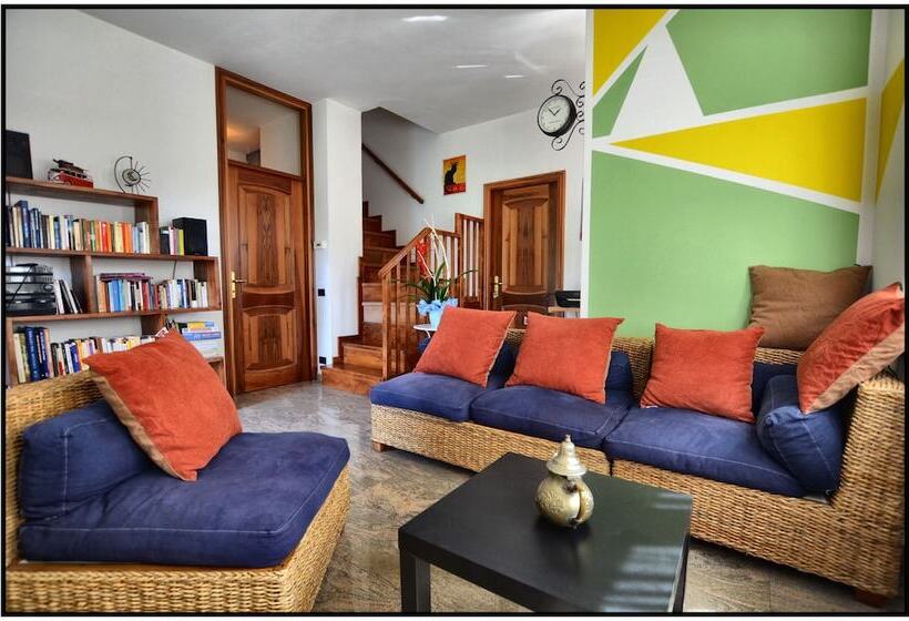 Waobab   We Are One B&b