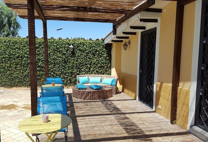 تختخواب و صبحانه Aquilamaior