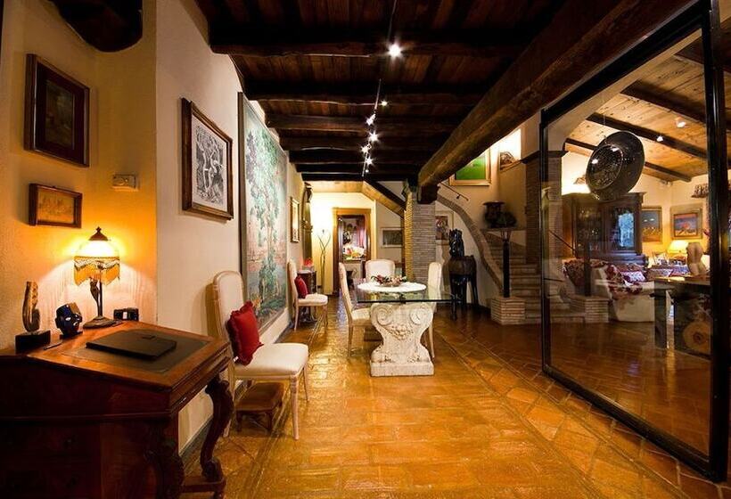 تختخواب و صبحانه Aquilamaior