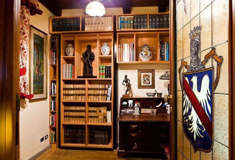 تختخواب و صبحانه Aquilamaior