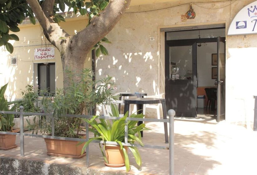 簡易ホテル Terrazzino