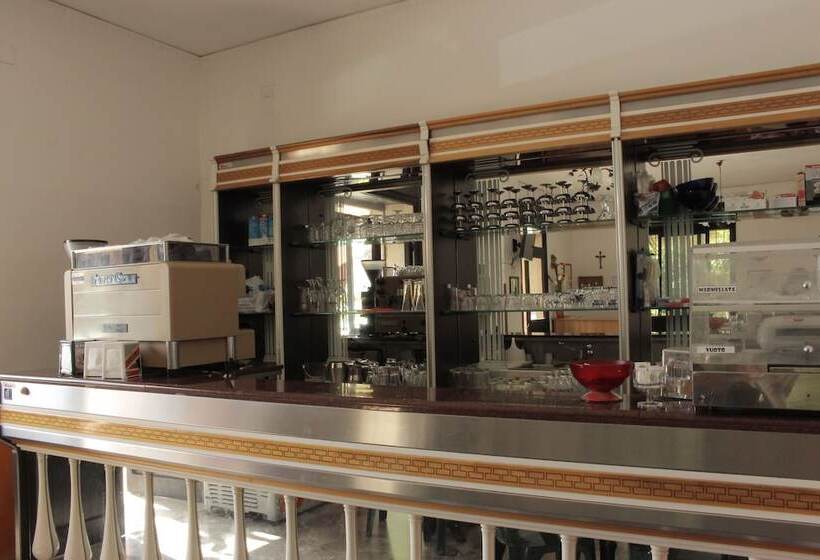 簡易ホテル Terrazzino