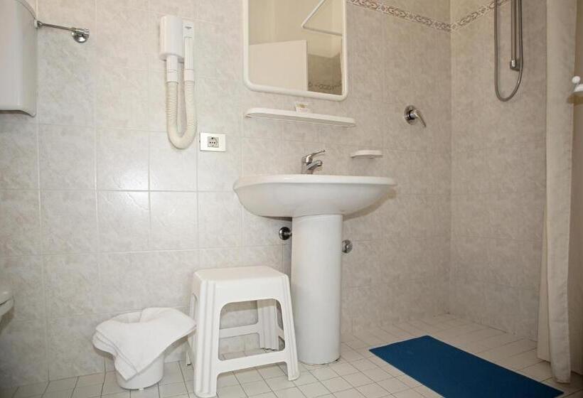 ホテル Serafini Misano Adriatico