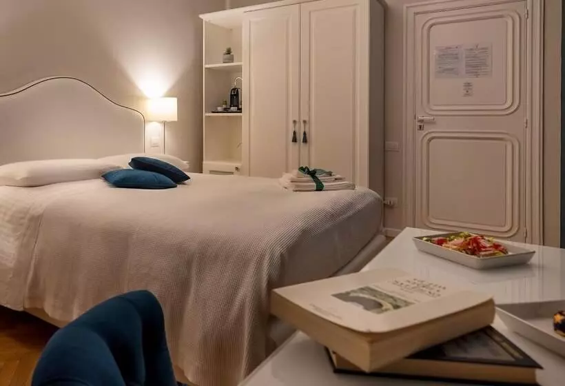 تختخواب و صبحانه Attico 195