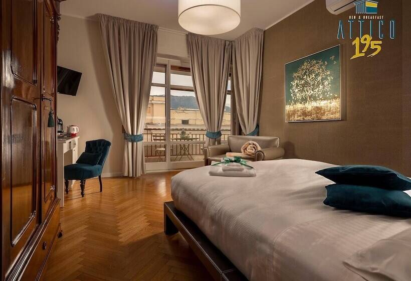 تختخواب و صبحانه Attico 195