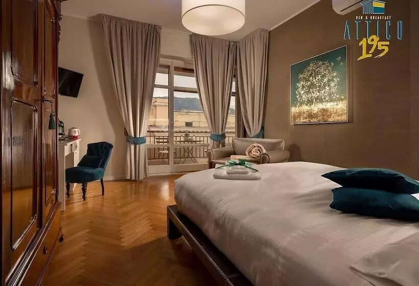 تختخواب و صبحانه Attico 195