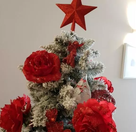 تختخواب و صبحانه Attico 195