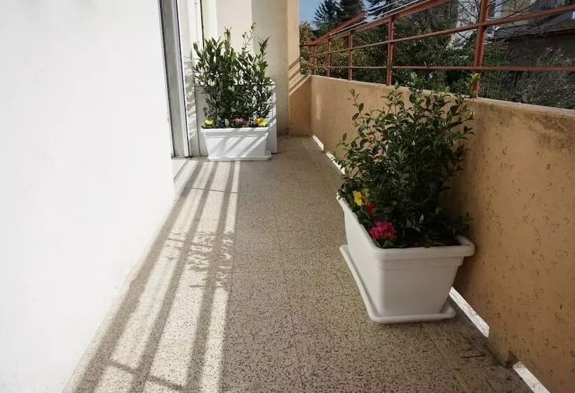 تختخواب و صبحانه La Casa Dei Sogni