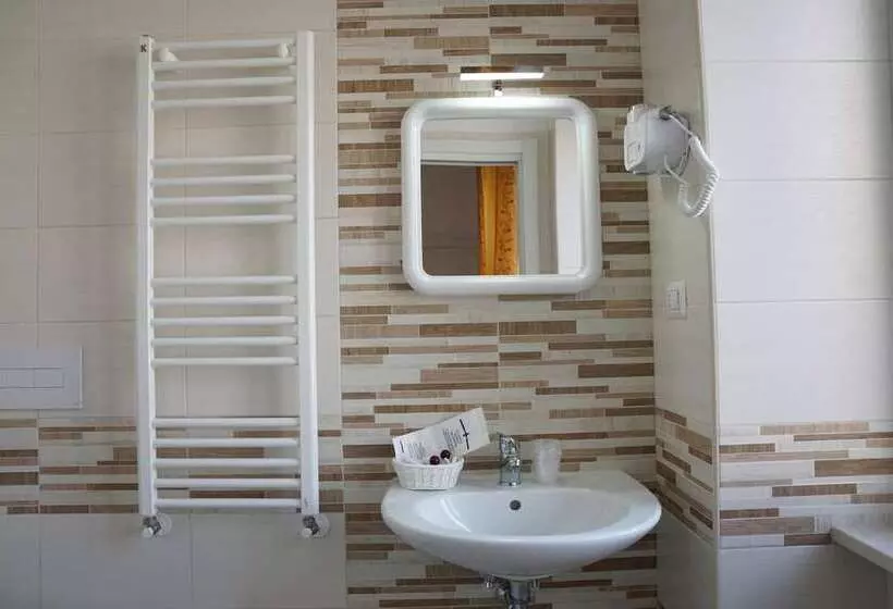 تختخواب و صبحانه La Casa Dei Sogni