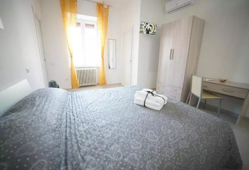 تختخواب و صبحانه La Casa Dei Sogni