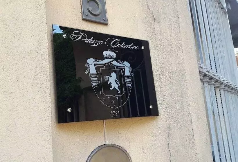 Aamiaismajoitus (B&B) Palazzo Colombino Suite&residence
