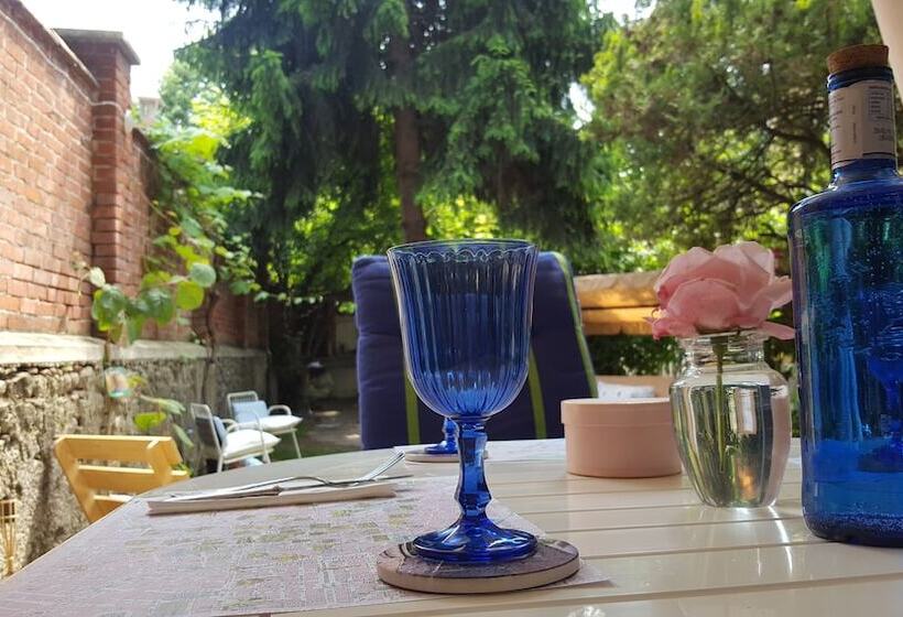 ベッドアンドブレックファースト Palazzo Colombino Suite&residence