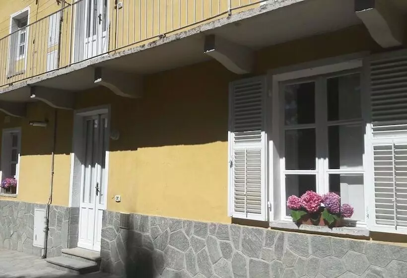 Aamiaismajoitus (B&B) Palazzo Colombino Suite&residence