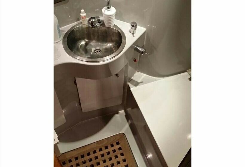 酒店 Yacht Suite San Vincenzo