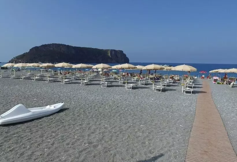 Lomakeskus International Camping Village