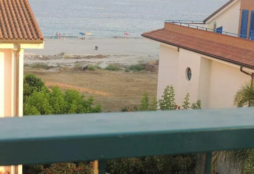 B&b A Due Passi Dal Mare