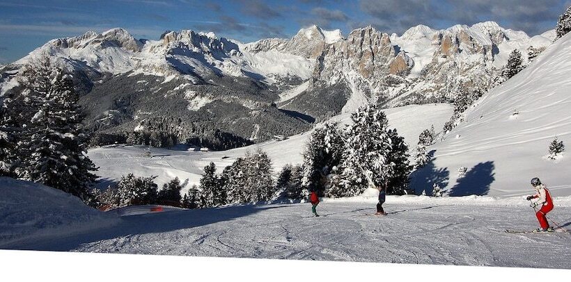 פונדק Rifugio Baita Cuz