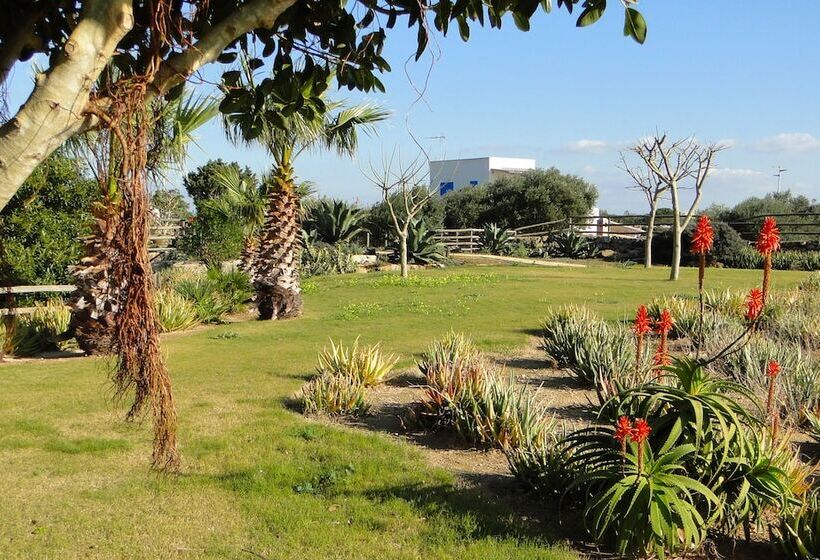בית מלון כפרי Il Giardino Delle Aloe