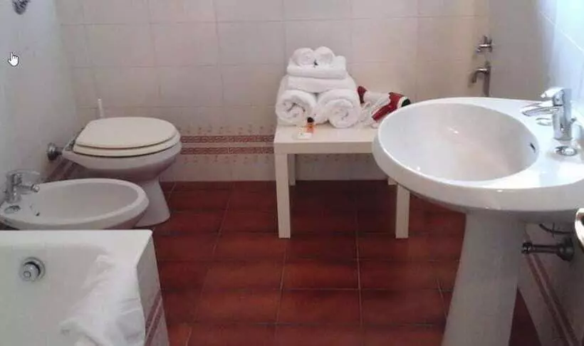 Majatalo Regolo House