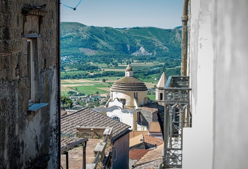 مبيت وإفطار L Antica Caiatia