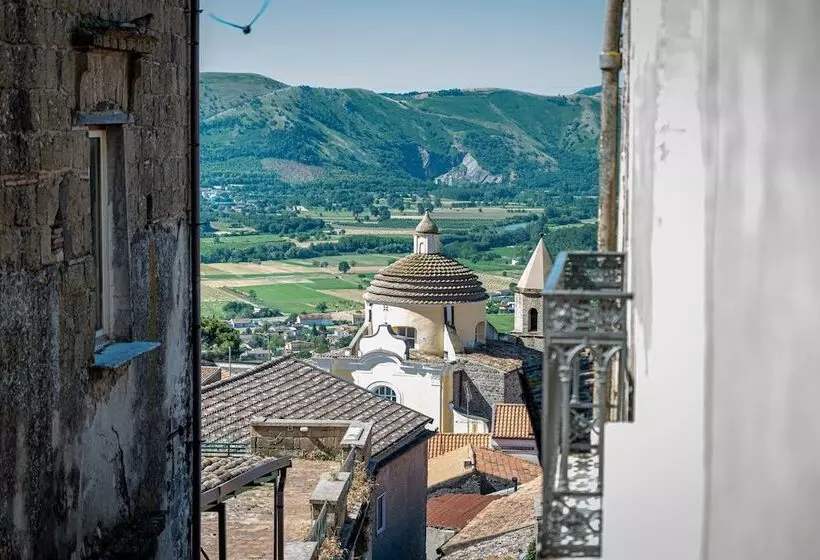 Aamiaismajoitus (B&B) L Antica Caiatia