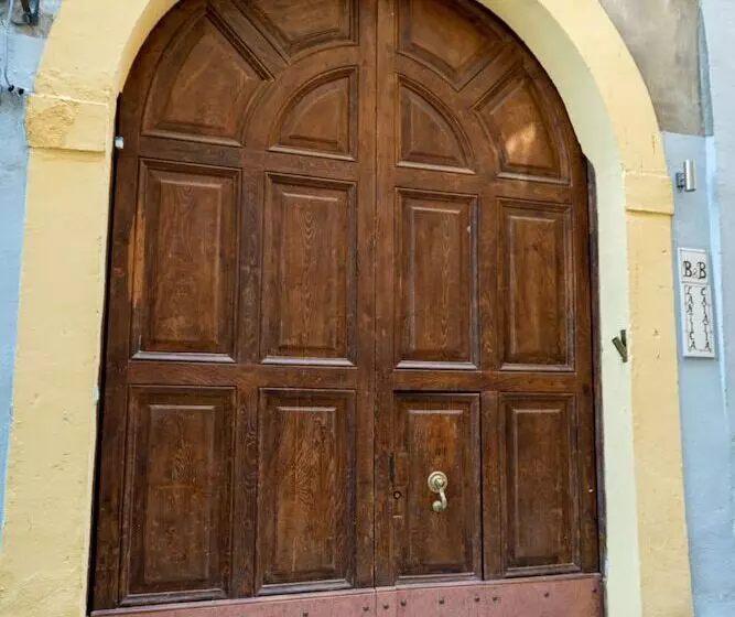 Aamiaismajoitus (B&B) L Antica Caiatia