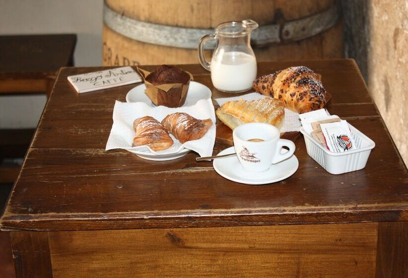 مبيت وإفطار L Antica Caiatia