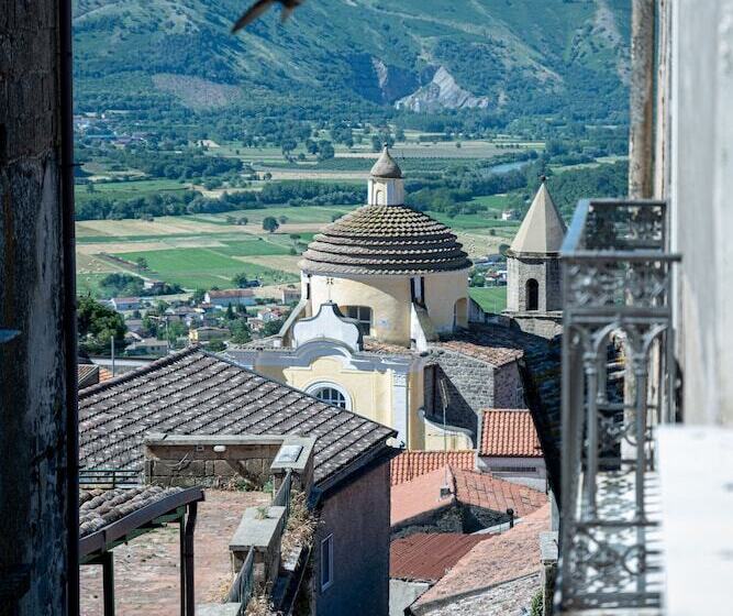 مبيت وإفطار L Antica Caiatia