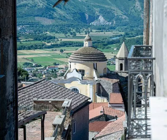 Aamiaismajoitus (B&B) L Antica Caiatia