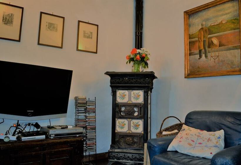 مبيت وإفطار Podere Badia