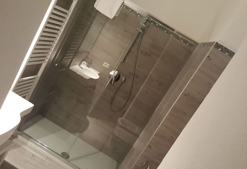 ペンション Relais Virginia Home