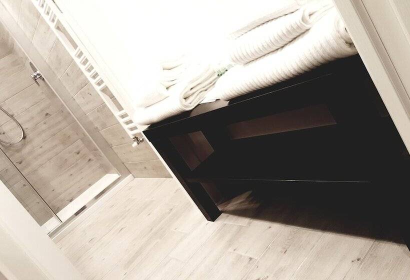 ペンション Relais Virginia Home