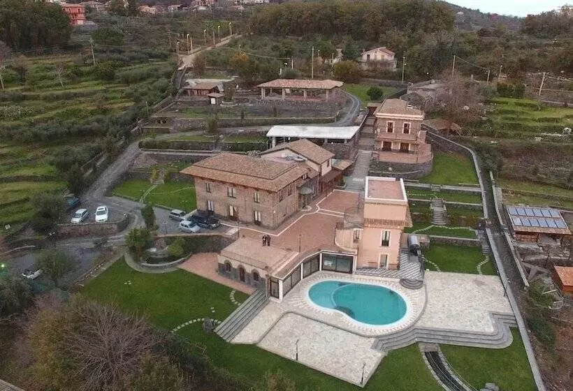 Hostelli Antico Borgo Petralia